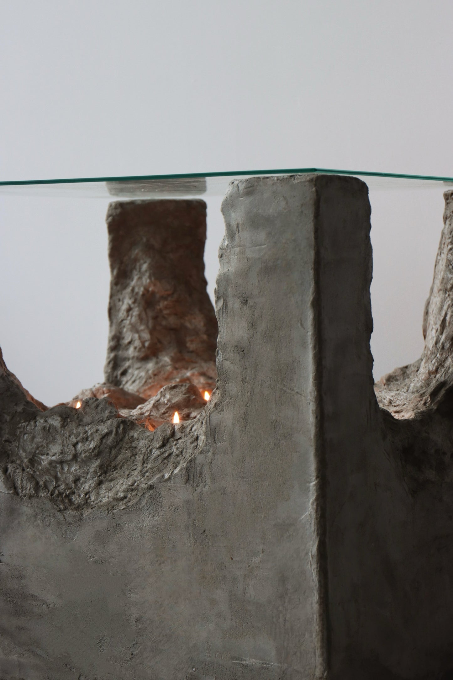 CHAMBER | Candle Table